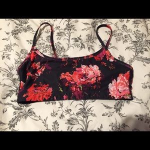 Fabletics floral bra 🌸